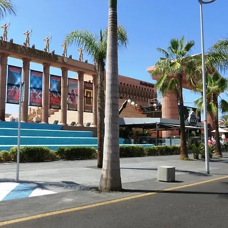 2-bedroom Near Beach And Golden Mile Apartment Playa de las Americas (Tenerife)