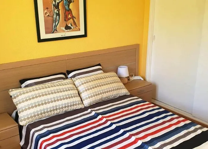 Apartment 2-bedroom Near And Golden Mile *
