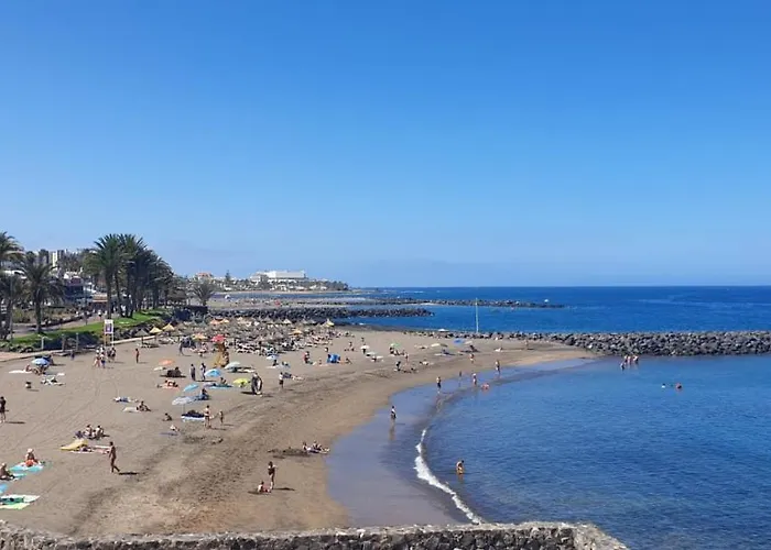 2-bedroom Near And Golden Mile Lejlighed