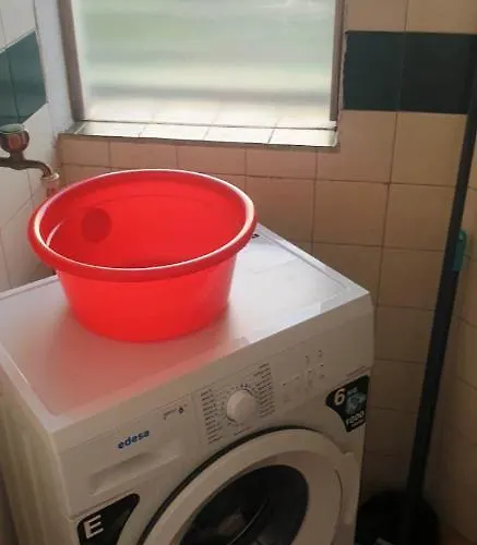 2-bedroom Near And Golden Mile *