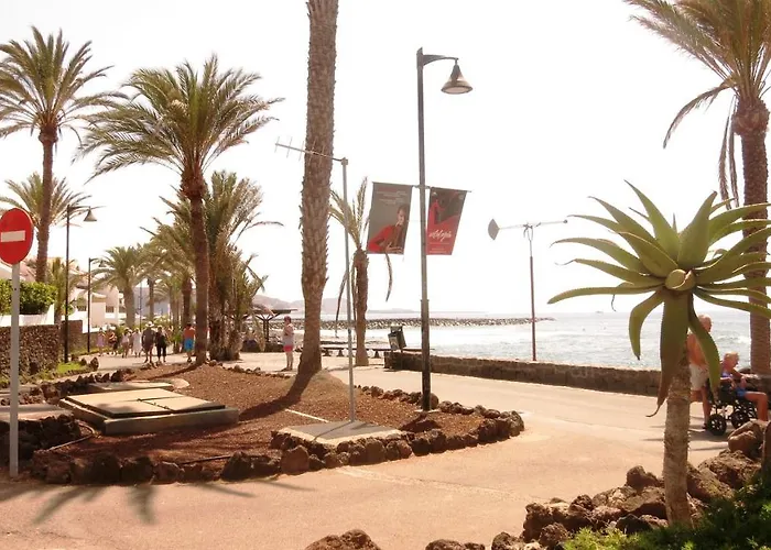 2-bedroom Near And Golden Mile Playa de las Américas