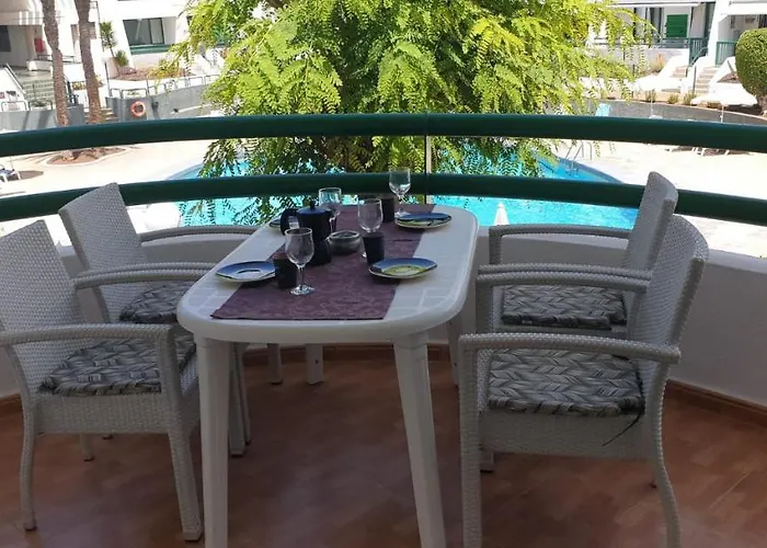 2-bedroom Near And Golden Mile